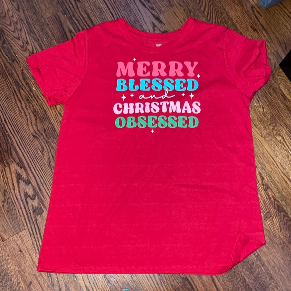 NWOT CHRISTMAS 🎄 TEE RED L 12-14